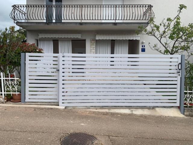 Seafront Apartment Jadri Umag Bagian luar foto